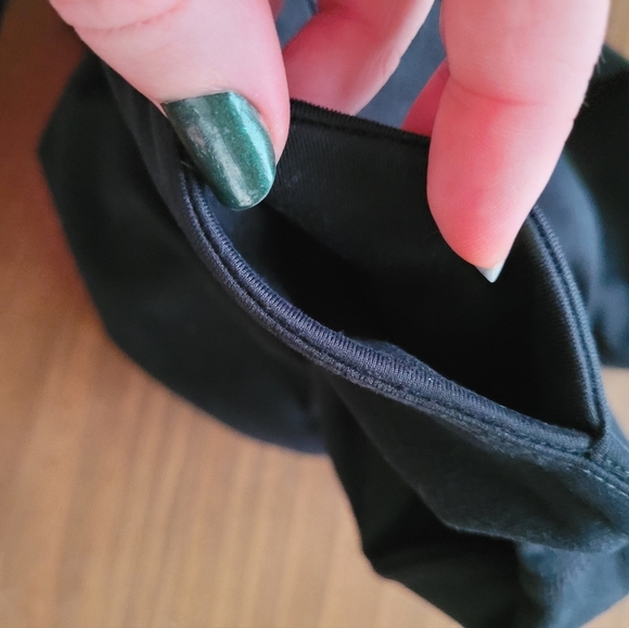 Fabletics Black Athletic Running Leggings Size Small? - Picture 5 of 8